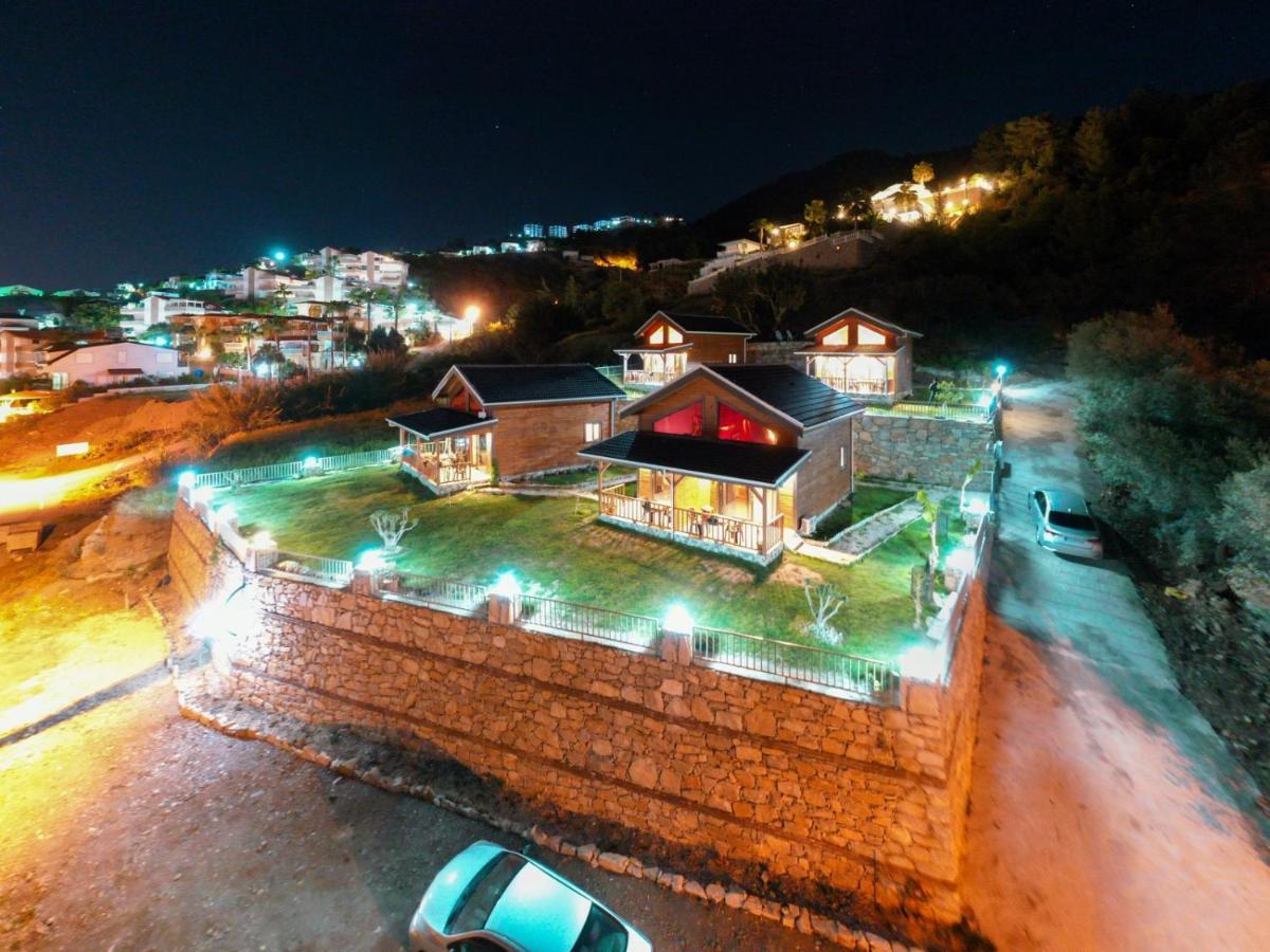Koruwoodenhouse Alanya Villa *