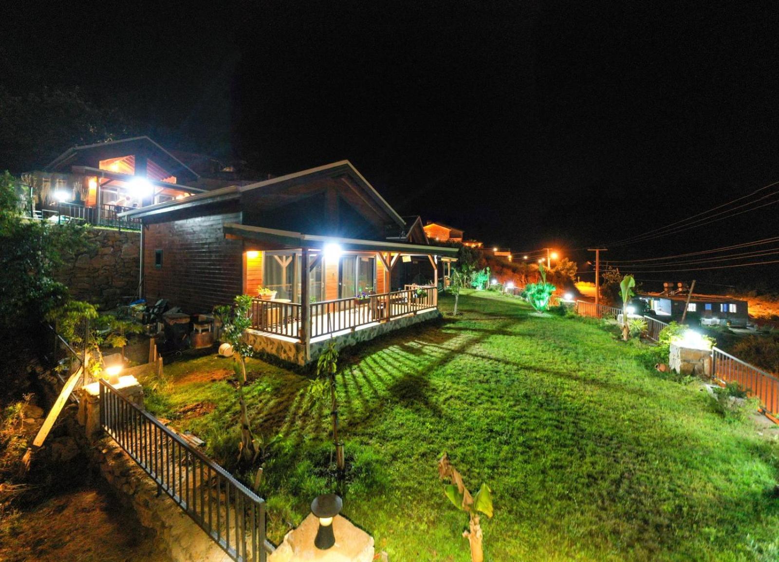 Koruwoodenhouse Alanya *