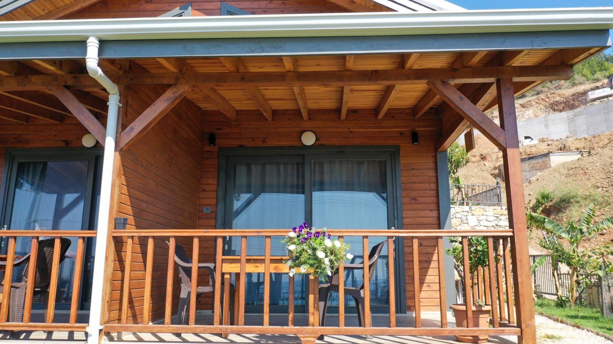 Koruwoodenhouse Alanya *